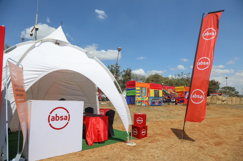 AbsaKenya's tweet photo. Last evening at the @blanketsandwine event, we had an opportunity to interact with different customers & merchants that have embraced the #AbsaMobiTap solution,a tap & pay option which allows businesses to transform their phones into PDQ machines to receive payments.
#AbsaConnect https://t.co/X8JWqkxzUQ