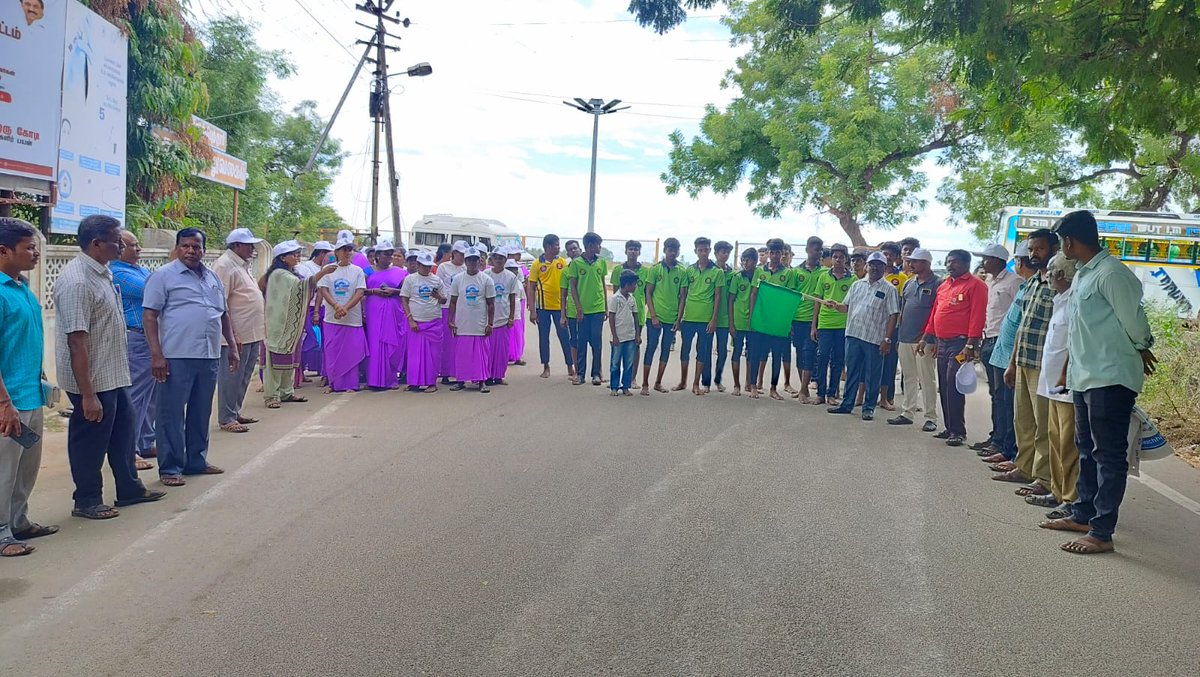 SMunicpality's tweet photo. SRIVILLIPUTHUR MUNICIPALITY - ISL 2.0 ACITIVITY IN MARATHAN..
@CMOTamilnadu
@KN_NEHRU
@sbmrdmanellai
#SwachhSurvekshan #TamilNaduVsGarbage #GarbageFreeCities #YouthvsGarbage #IndianSwachhataLeague2
@RoopaMishra77
@HardeepSPuri
@MoHUA_India
@SwachhBharatGov https://t.co/QtLMTCI0Tb