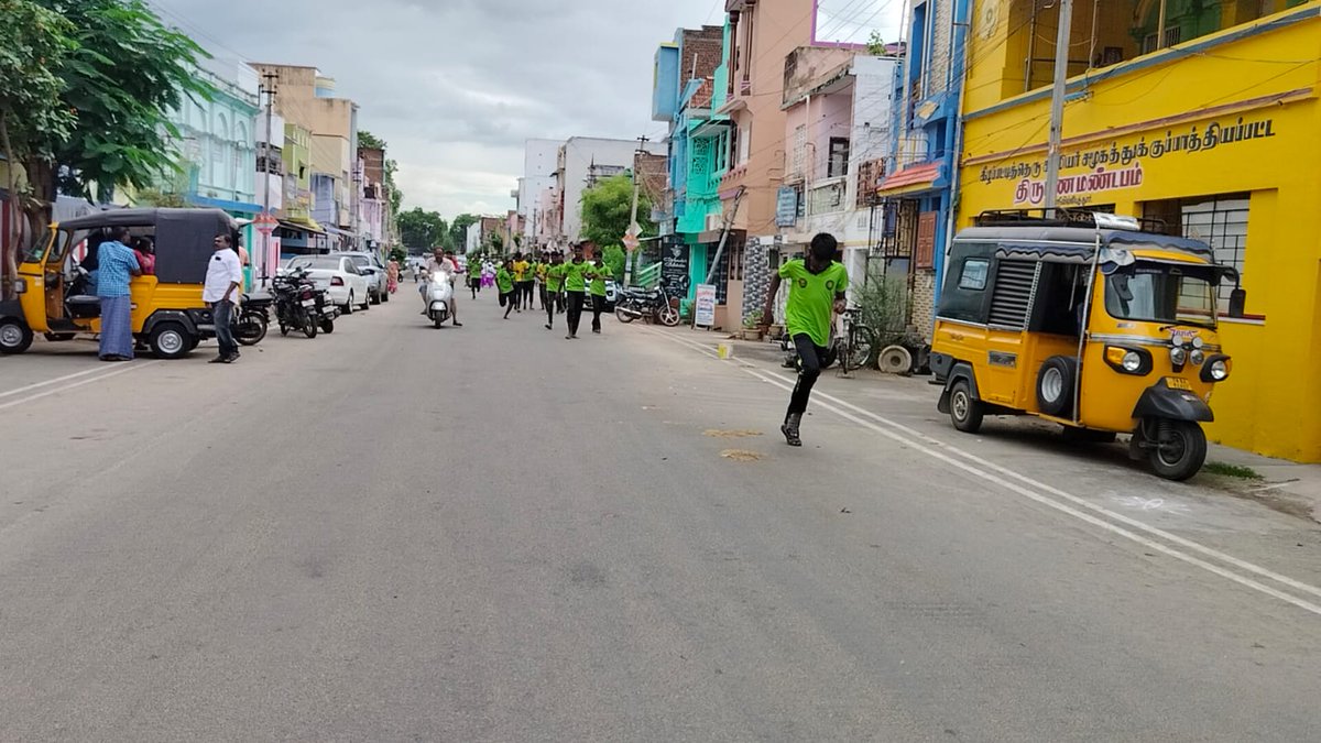 SMunicpality's tweet photo. SRIVILLIPUTHUR MUNICIPALITY - ISL 2.0 ACITIVITY IN MARATHAN..
@CMOTamilnadu
@KN_NEHRU
@sbmrdmanellai
#SwachhSurvekshan #TamilNaduVsGarbage #GarbageFreeCities #YouthvsGarbage #IndianSwachhataLeague2
@RoopaMishra77
@HardeepSPuri
@MoHUA_India
@SwachhBharatGov https://t.co/QtLMTCI0Tb
