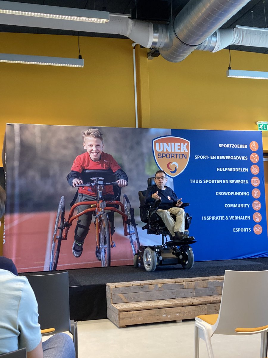Vandaag aanwezig bij de landelijke dag van <a href="/UniekSporten/">Uniek Sporten</a>! #unieksporten #iedereenkansporten