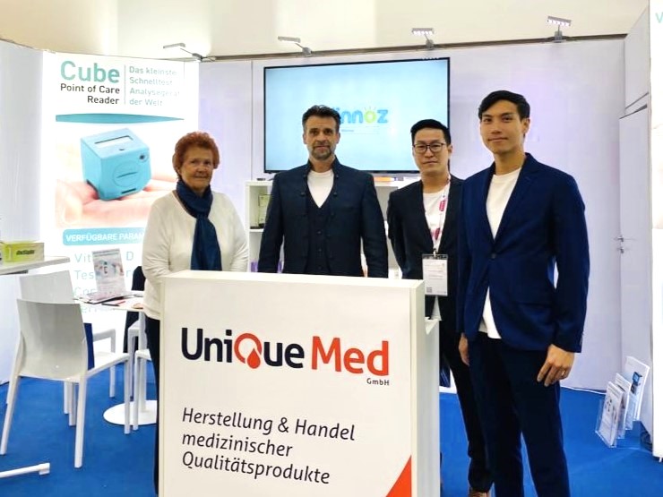 WinnozTech's tweet photo. Winnoz at #Expopharm2023 👨‍💼✈️

Our partner, Unique Med, stole the spotlight in a press interview, showcasing the incredible potential of Haiim.

We scouted for exciting collaborations throughout the event!!

#Innovation #HealthTech #Winnoz #UniqueMed #Haiim #Collaborations https://t.co/Kx98jtA0bZ