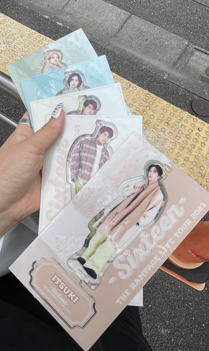 rena_____ryota's tweet photo. the rampageランペ　
16NEXT ROUND アクスタ アクリルスタンド

譲→藤原樹、浦川翔平、神谷健太、後藤拓磨

求→RIKU 青山陸

郵送または10月4日ガイシホールにて交換可能です！お気軽にお声がけください💦 https://t.co/wDuF5oAVyf