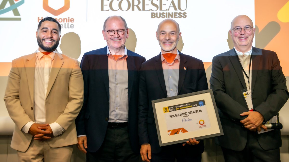 SalonSME's tweet photo. 🏆 Prix des "Initiatives Réseaux" du Grand Interclubs des #Entrepreneurs 2023 : bravo 👏 à @BougeTaBoite, Club Woman Connecting, Clubeee et Challenger Club.

Merci 🙏 à @HNovelli et partenaires @CreActifscom, @EcoReseau, @hmutuelle et @Credit_Agricole.

#SalonSME 🟡 #Interclubs https://t.co/g4ew6C505e