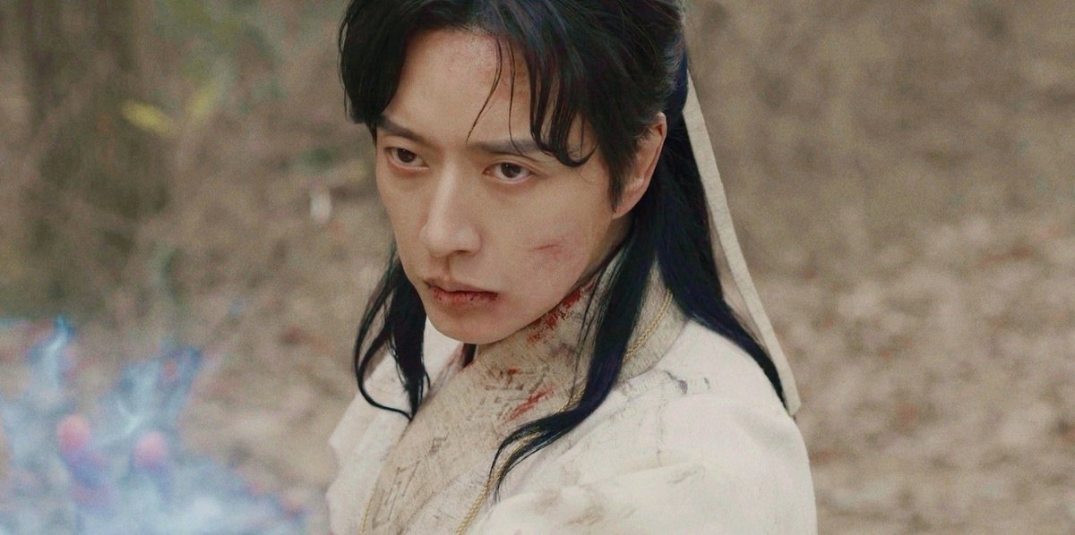 share_mago's tweet photo. 1. 처연미남의 압도적 무력
2. 신과의 맹세를 어긴 대가
3. 그럼에도 사랑을 구하는데 실패한

어떻게 한 시퀀스 안에 오타쿠가 돌아버리는 모든 장면이 https://t.co/CKinVt0d9d
