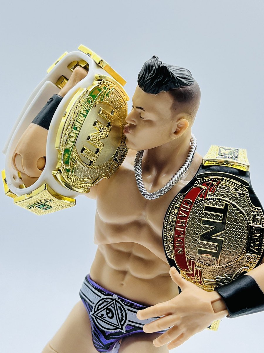 sirpaul64's tweet image. New AEW Eddie Kingston &amp;amp; Ringside Collectibles Exclusives up on Patreon! #aew #eddiekingston #beachbreak #walmart #toys #toystagram #aewdynamite #wrestledream #scratchthatfigureitch #sammyguevara #actionfigures #toy #actionfigure #wrestling #toyreview #toyunboxing #aewunrivaled