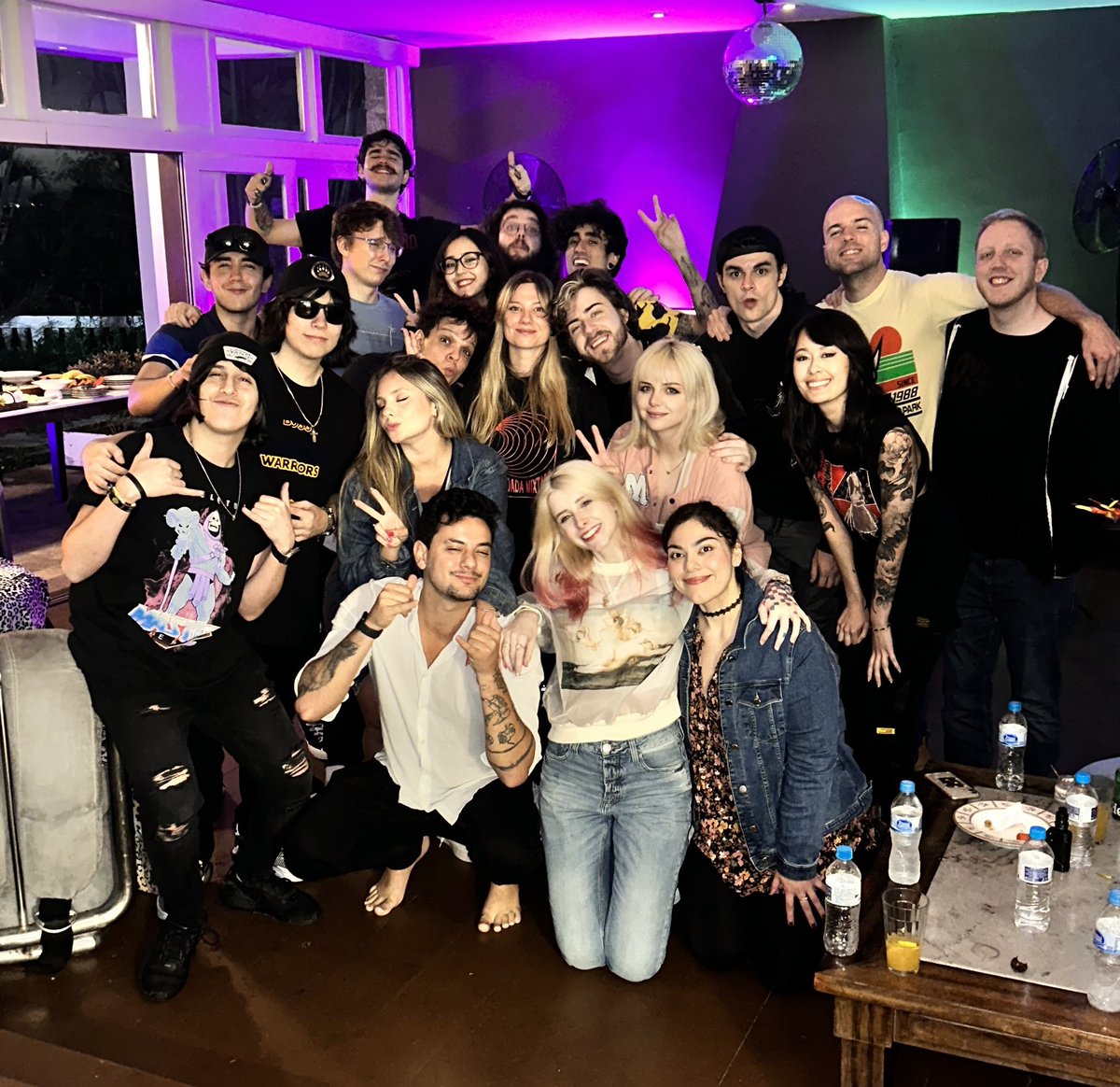 karinefavilla's tweet photo. so so happy 💓 thank you guys! https://t.co/mP4MqS9iji