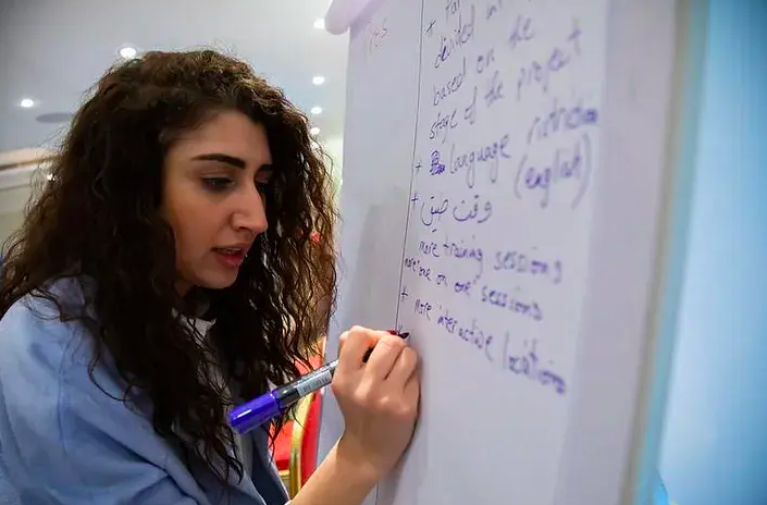 UNDPArabic's tweet photo. تعاون برنامج الأمم المتحدة الإنمائي ومؤسسة محمد بن راشد آل مكتوم للمعرفة @MBRF_Knowledge وبالشراكة مع كورسيرا @coursera لإطلاق مبادرة مهارات المستقبل للجميع #FutureSkills4All لتحسين وصقل مهارات آلاف المواطنين في جميع أنحاء منطقة الدول العربية #Act4SDGsAR 
https://t.co/2kdYHm6lFs https://t.co/GmcbpcRaIo