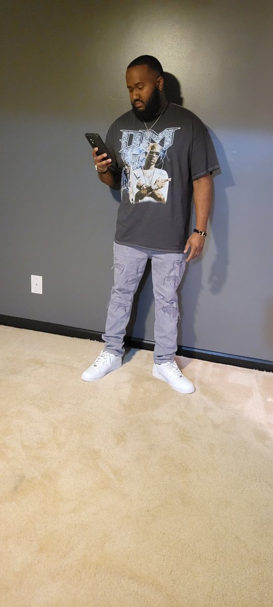 __BankRollJay's tweet photo. Rip..Dmx... https://t.co/HHtXUbXSrc
