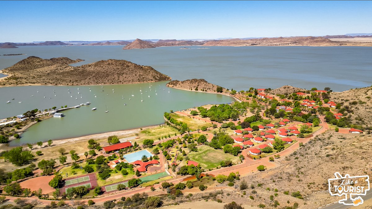 MarkSham's tweet photo. I just want to try inspire you to fall in love with South Africa again. Especially small towns across this beautiful country 🇿🇦❤️ This is where the soul of South Africa resides and when you visit them, you see the true nature of South Africa 🥳

When you take a road trip and explore these small towns, what you're buying is a perspective shift which is why I often say that travel will help you heal your broken relationship with South Africa. 

When you travel often,  you will see that there are two sides to this beautiful country. The one side we know well. We hear about it in the news every day. It's spoken about at work and on weekends. The "bad" side is impossible to escape.

But it's the other side that we need to be reminded of constantly. The beauty of this country, the friendliness of our people, and the wonders we have on our doorstep that foreigners travel half way around the world for.

I'm not suggesting for a second we should ignore our problems. I'm just telling you they're always going to be in your face. The good things about this country need a bit more effort to keep in mind.

So if you follow my account regularly, I'm going to get you to travel at some point. And then I'm gonna get you to experience that feeling. That bug is going to bite. And then there will be more of us on this side telling others to do the same 🇿🇦❤️

PS. These four pics are all my own. I took them on my recent road trip from Joburg to Cape Town. From left to right is Gariep Dam, Jagtpoort Padstal, Barrydale, and Grabouw 🇿🇦❤️