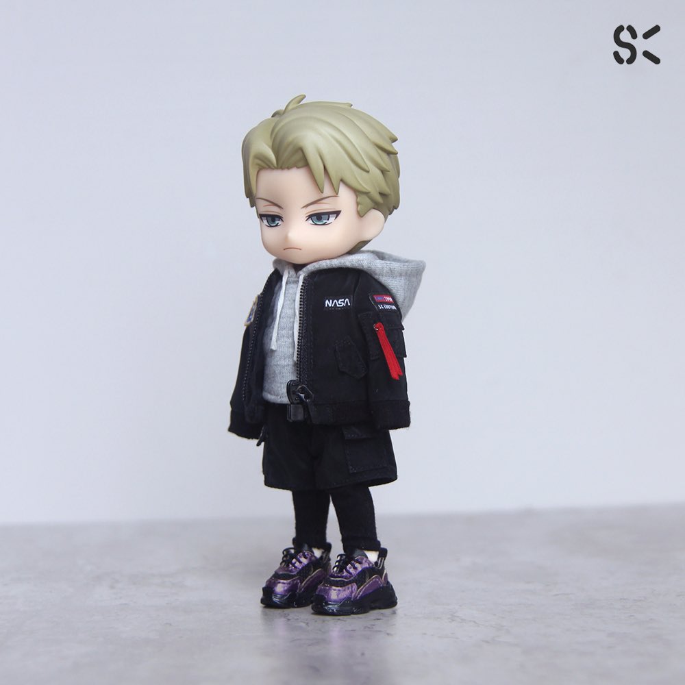 SKDollhouse's tweet photo. Taobao shop link, Deposit:
Sports Sneakers: https://t.co/sxUqni5Y8A
Socks: https://t.co/QTN0dNNM83

#piccodo10 #piccododoll #obitsu11 #オビツ11 #ob11 https://t.co/cziyKEOiD4