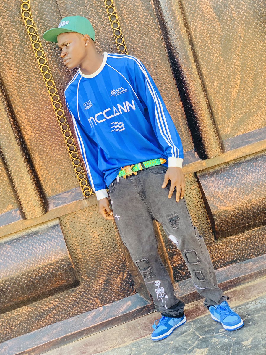 DonKing046's tweet photo. More life and good health 
Happy birthday to me 💙💚 https://t.co/f7MSV3fLMv