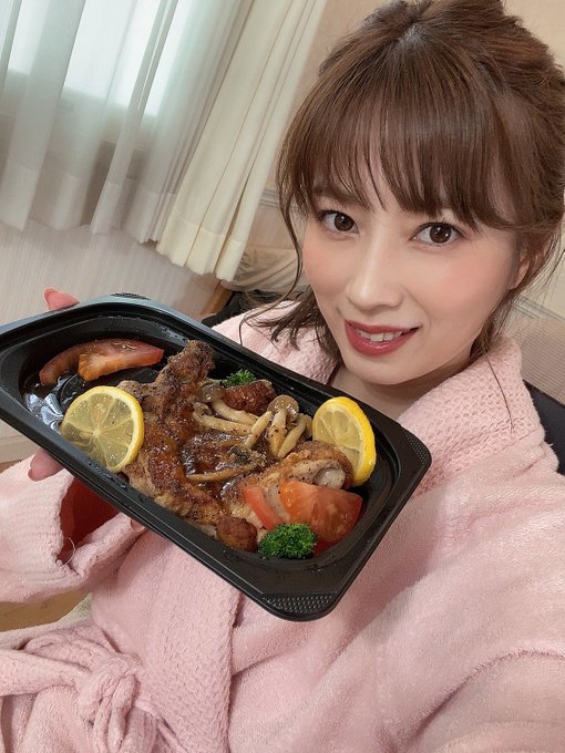 今日はお仕事✨ https://t.co/pNOhGUg3pw