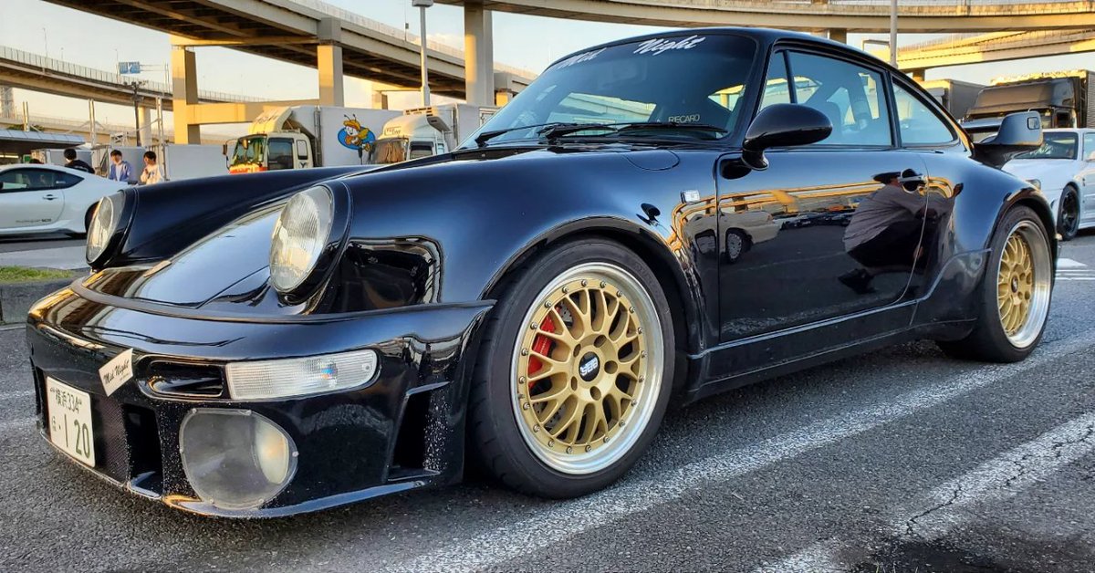 jdmglobalWH's tweet photo. To really appreciate how epic this is you've gotta see the September 5th article on Speedhunters!

#MidNightRacingTeam #midnightclub #midnightcarspeciall  #911turbo #porsche964 #bbs #wanganmidnight #blackbird #wangan #wmmt #maximumtune https://t.co/FWqdywrCkg