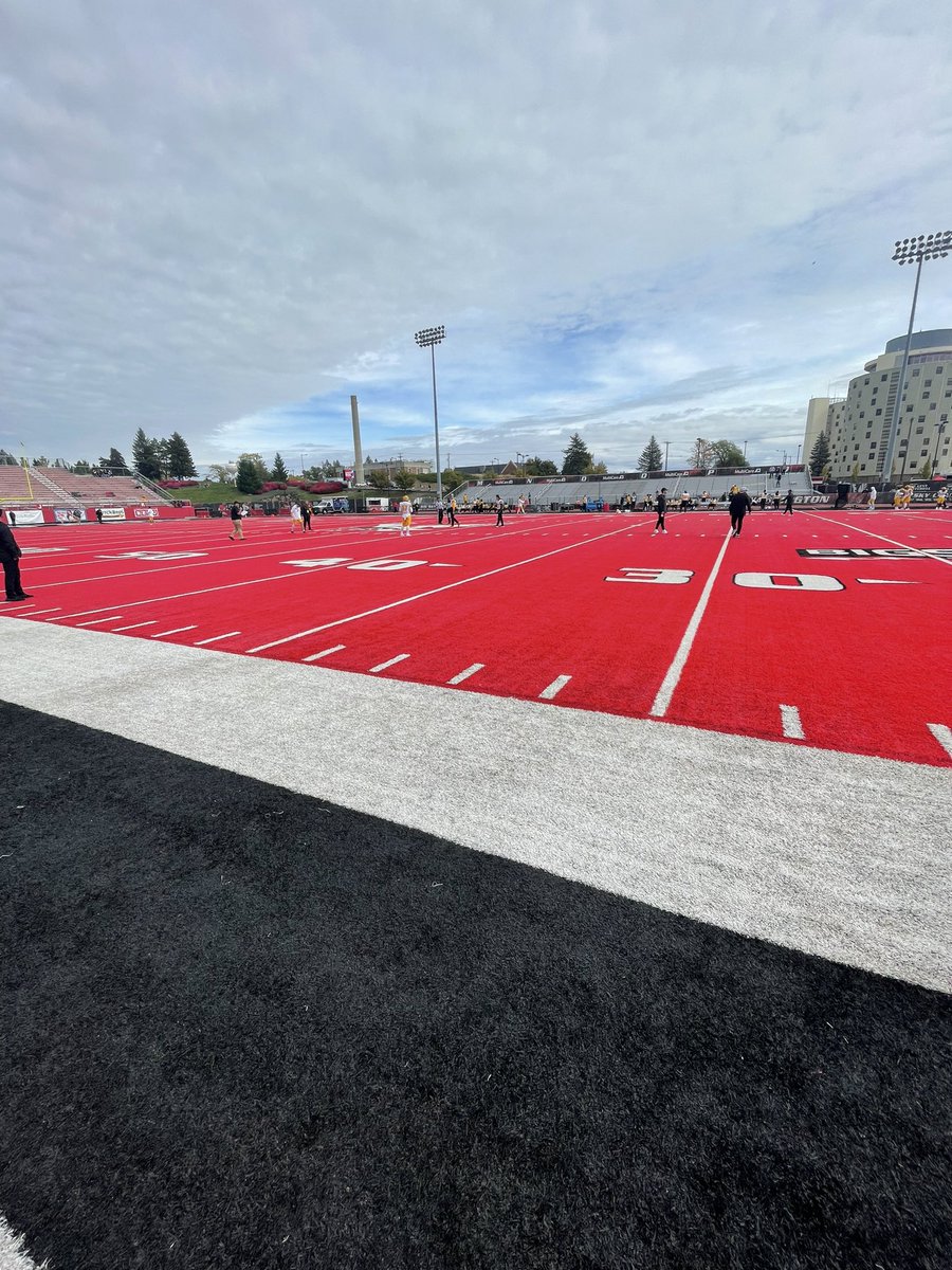 Thankful for <a href="/EWUFootball/">EWU Football 🏈</a> for letting me take a visit! The red turf is special!! I’m also thankful for the pwo they offered a couple months ago! @marcanderson_ <a href="/RylandSpencer/">Ryland Spencer™</a> <a href="/BrandonHuffman/">Brandon Huffman</a> <a href="/Micah_Chen/">Micah Chen</a> <a href="/NW_Spotlight/">NW SPOTLIGHT ATH'S</a> <a href="/NWBallers_/">Northwest Ballers</a> <a href="/CoachBestEWU/">Coach Aaron Best</a>