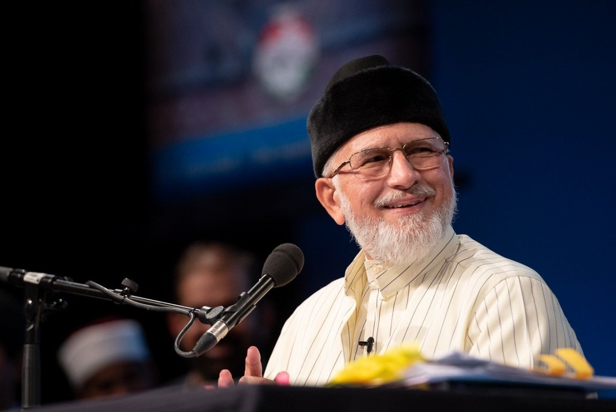 MianNoorAhmad's tweet photo. Dr. Tahir ul Qadri's monumental achievement reminds us of the power of knowledge to bridge gaps and foster unity among diverse communities within the Ummah.
@TahirulQadri #Islam #hadith #HadithEncyclopedia #Debate2023 #knowledge
#EncyclopediaOfHadithStudies https://t.co/zeSlo2nJPi