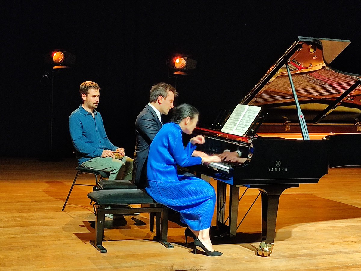 MuserAvec's tweet image. Final de @museetpiano au @MuseeLouvreLens hier!!!!! Jukebox avec #vincentmussat et concert de clôture avec tous les artistes de ce festival!!! un pur moment de bonheur Merci @RodolpheBB Jason #marikodama #nourayadi #pierreyveshodique @PaulLayOfficial