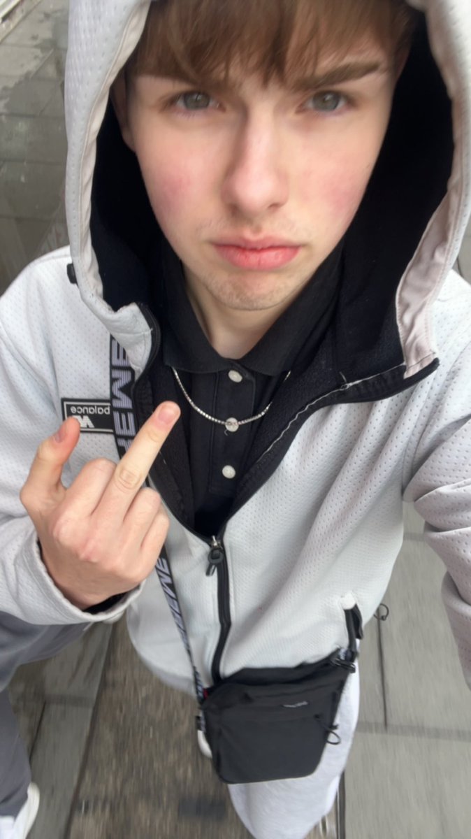 AlphaLiam28's tweet photo. Morning pigs #findom #cashmaster https://t.co/Qcv4HTkMKj