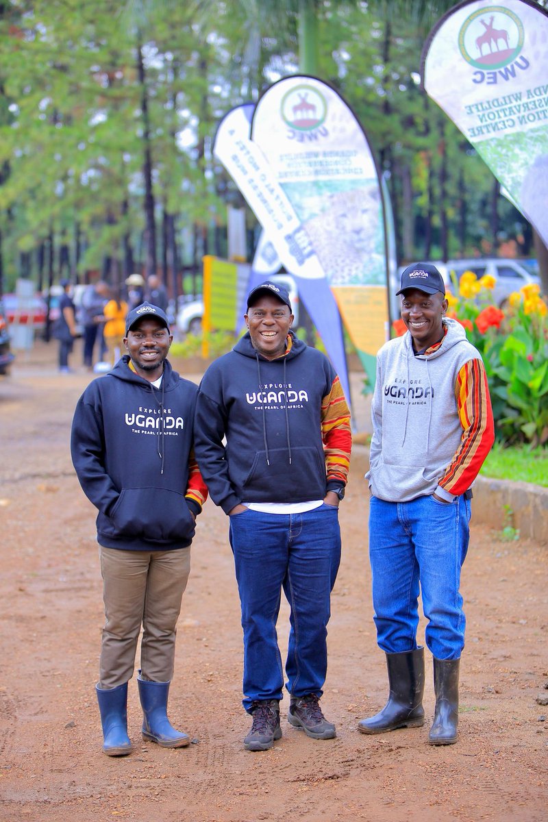 umar_mu's tweet photo. The big three in pushing the #ExploreUganda campaigns, #ExploreElgon, #ExploreWest, #ExploreNorth, and now #ExploreBunyoro. Thank you @LyaziV @JamesMboijana @mugarra and the @MTWAUganda team for always making things happen.
@St_Gadafi @Sammy_Travels @Ssenyonyiderick @KandiEunice https://t.co/af0dWQTjkA