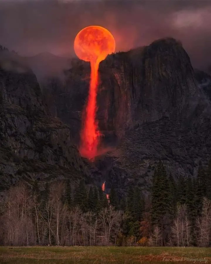 Moonfall The moon over  
Yosemite Falls .  
© @a_guy_named_eric