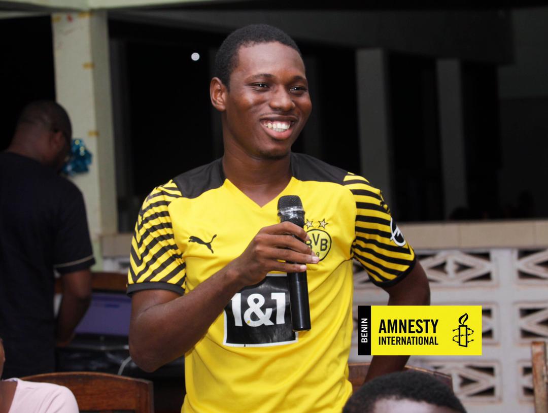 Les obstacles m’ont poussé à me remettre en question mais en même temps, ils m'ont fourni les éléments qui m’ont permis de me construire.

Champion, réussir sa vie n'est pas une distraction où tout va toujours bien tous les jours. Mais cela nécessite la volonté de rester fort 🙏