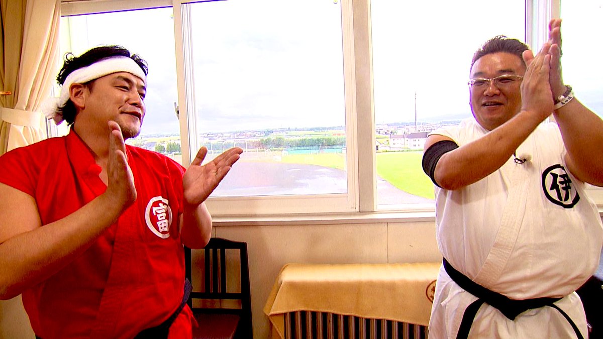 stv_hotsand's tweet photo. 火曜日の午前10時30分からは
STVで「熱烈！ホットサンド！」を
絶賛再放送中👍
次回は10月3日（火）午前10時30分から
✨✨✨
俺たちの部活動の番外編！
吹奏楽部や放送部へ！
#熱烈ホットサンド   
#stv   
#サンドウィッチマン https://t.co/yJIfxaDScR
