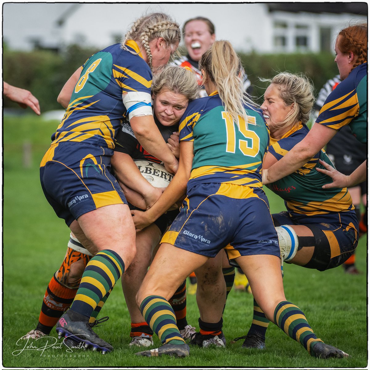 Another one from yesterday's @WorkingtonWRUFC cup match @KeswickRugby #grassrootsrugby #womensrugby #rugbyunion @bbccumbriasport