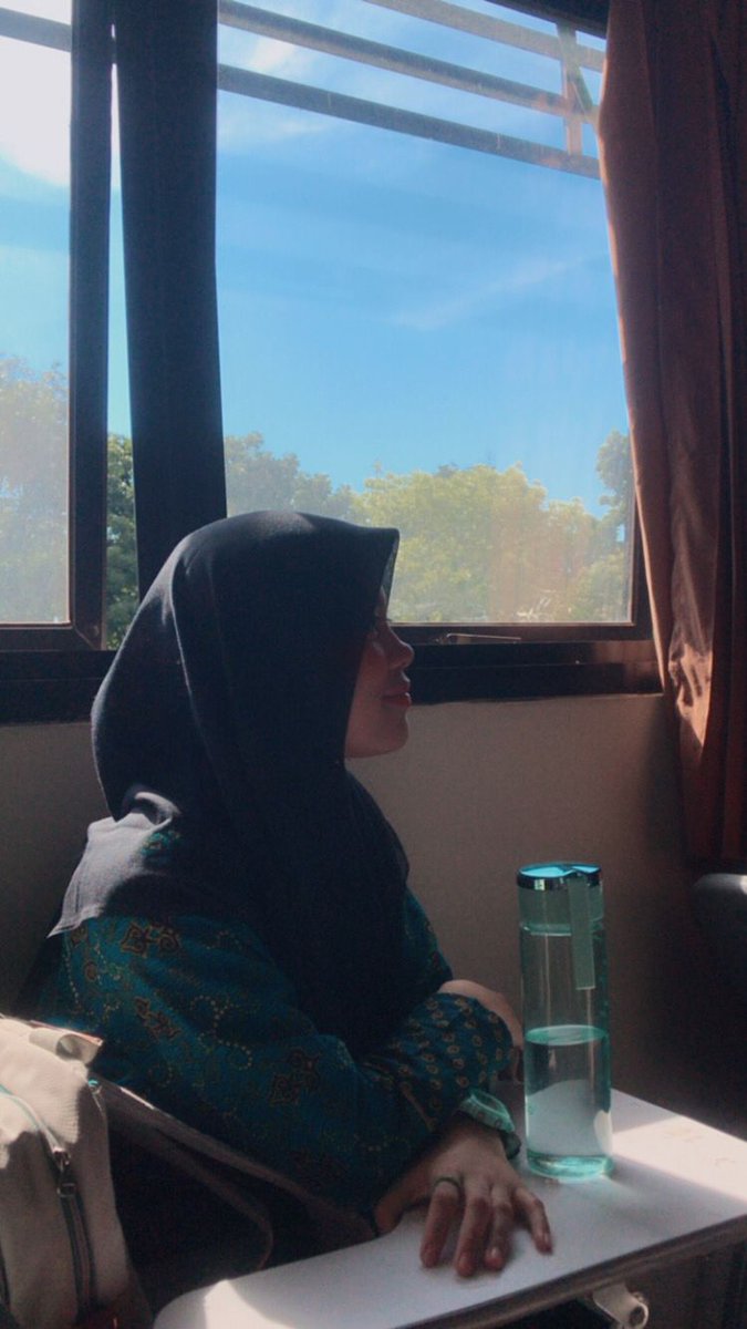 cacaaaaaaasn's tweet photo. Sebenernya pengen aku story di ig,  biar diliat sama kamu. Tapi ga bisa ga tau kenapa https://t.co/dGB2XyT6wU