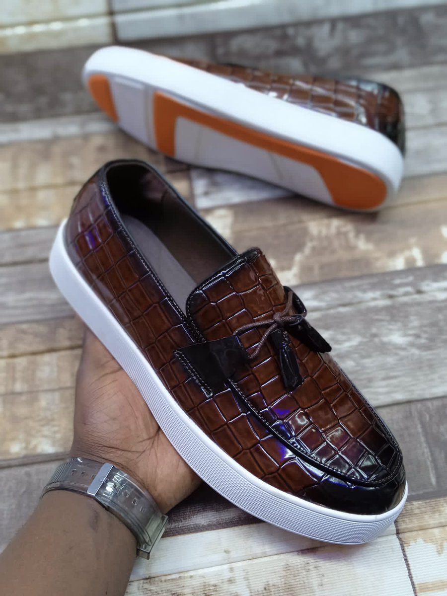 Champeez1's tweet photo. Chaplain collections 🔹 contact 0743145852
Item 🔹 men casual wet look
Size, 40 to 45
At ksh 4500 
Uhuru gardens quickmart Shabana Ole Sapit Kesh Petite https://t.co/6xp0WhLfrB