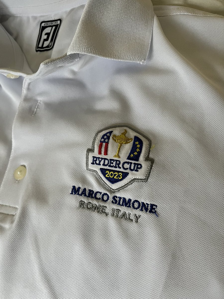 FryJoy's tweet photo. Just working out which shirt to wear today… https://t.co/hZk4cXmWAD