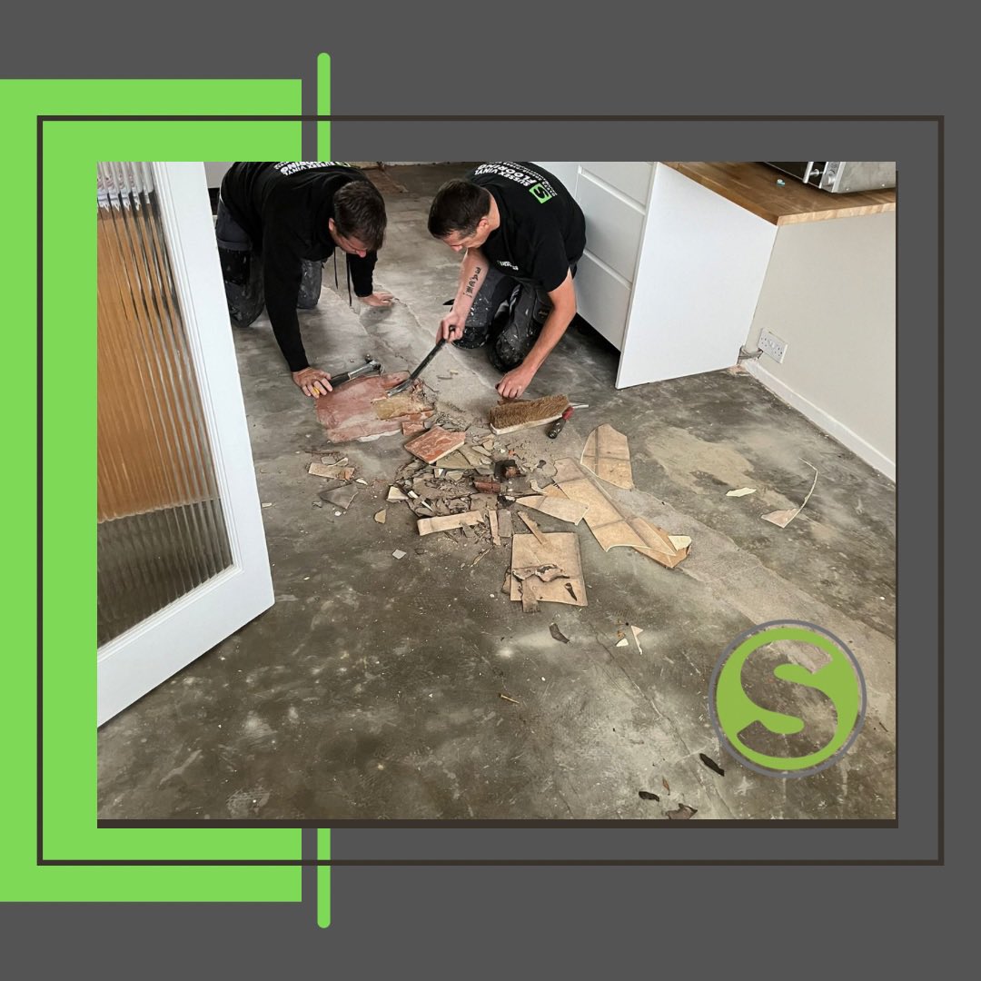 s_v_flooring's tweet photo. LVT project completed last week using @Polyflorltd Colonia laid to a Herringbone pattern. #vinyl #flooring #Brighton #sussex #interiordesign #polyflor #polysafe #tarkett #brightonflooring #sussexflooring #seagulls #altro #commercialflooring #polyflor https://t.co/kGGben0NrT