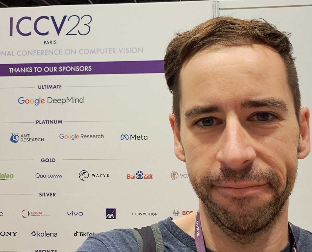 Bonjour Paris! I'll be attending ICCV the whole week, please drop me a PM if you'd like to have a chat! #iccv20