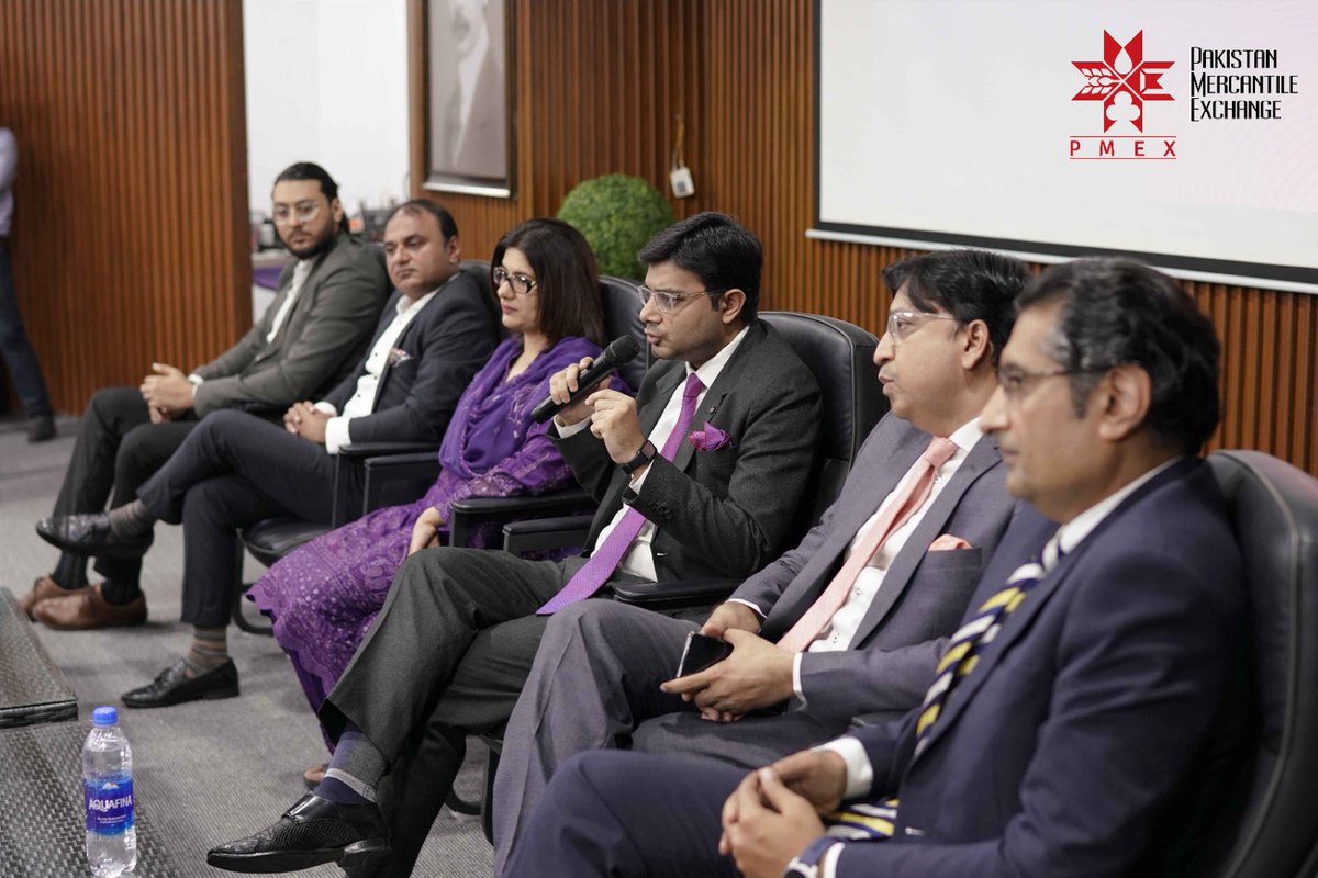 ArifHabibLtd's tweet image. Team AHL participated in Financial Inclusion Festival Awareness Session &amp;amp; Exhibition at @MiteUniversity  

#FinancialInclusionDay #WorldInvestorWeek #SECP #MITE #EmpowermentThroughEducation