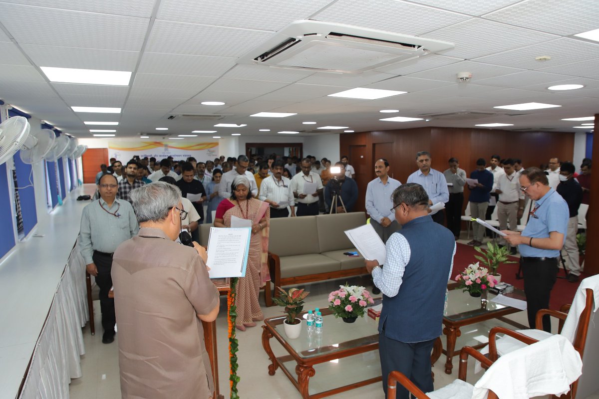 Ministry of Statistics & Programme Implementation tweet media