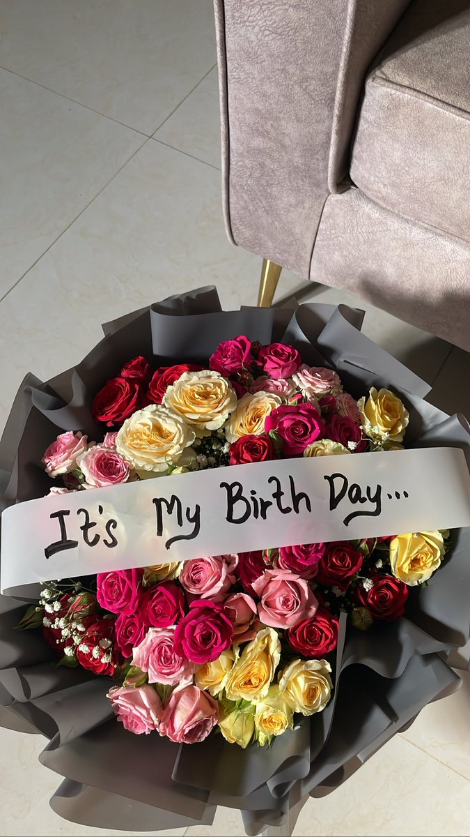 اللّهم عُمراً مُزهِراً ، تليه الجنة 🤍.