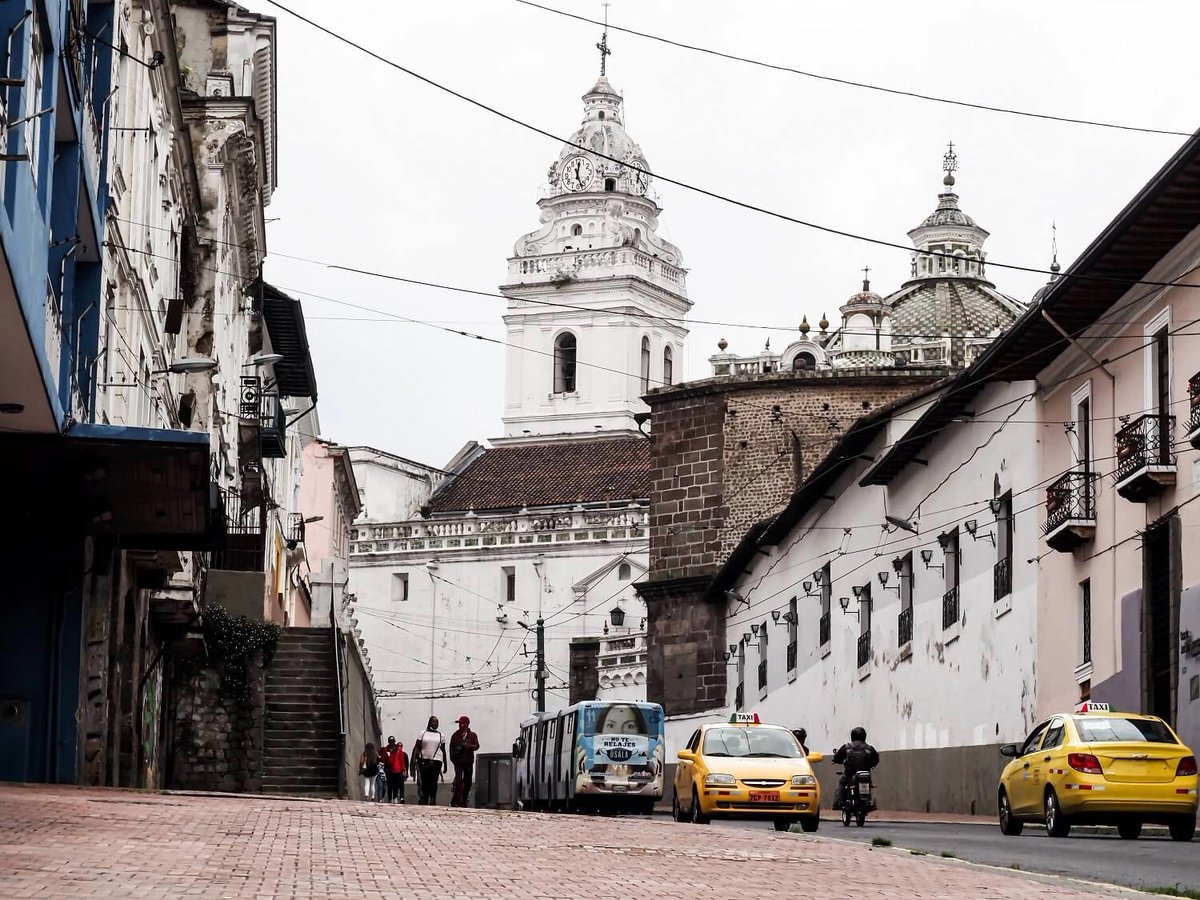 Founded on the ruins of an Inca city, #Quito is a UNESCO World Heritage Site &amp; a beautiful example of the coming together of traditional &amp; European artistic traditions. Explore this city with this helpful guide bit.ly/45j11I6

#travelblog #Travel
