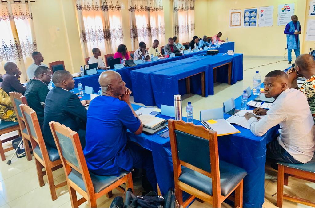 faphbinfo's tweet photo. La FAPHB et Technoserve se donnent la main pour l'entrepreneuriat des Personnes Handicapées au Bénin
La FAPHB s'engage pour l'autonomisation des personnes handicapées à travers une formation sur le concept et la méthodologie entrepreneuriale CREATE du projet BeniBiz. https://t.co/t6Z4EgRyXu