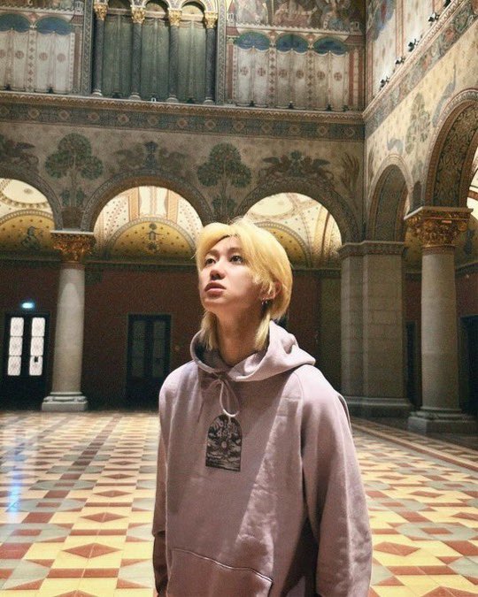 pledis17swager's tweet photo. 231002 #THE8 IG 
NOICE
POCKET HOODIE - PINK 119,000₩
https://t.co/mPW1MsBdKp
#seventeen #세븐틴 #다엣 https://t.co/YzGezFhZW8
