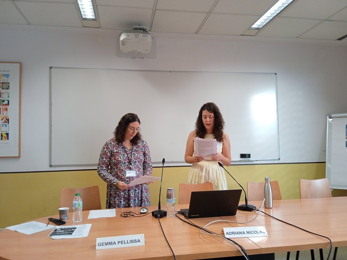 Presentació del #SimposiDramaturgues organitzat per <a href="/NicolauJimenez/">Adriana Nicolau Jiménez</a> i <a href="/GPellissa/">Gemma Pellissa Prades</a> 
Gran expectativa: 54 inscrits! Comencem!