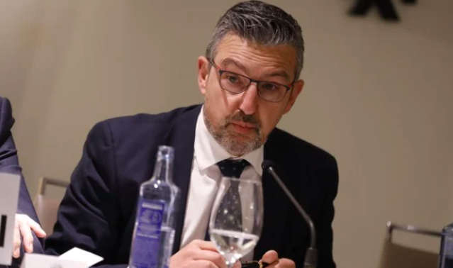 fep_pacientes's tweet photo. 📰 🗣Andoni Lorenzo, presidente del FEP: El "invento" del Foro Abierto de Salud "devalúa" el papel de los pacientes https://t.co/MvMmCq8iTl 

#LaVozdelPaciente
#DefensadelPacienteFEP
#Pacientes https://t.co/OtABvx2JzN