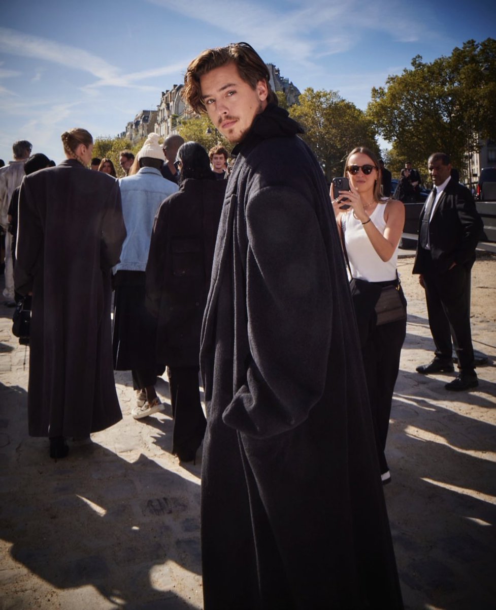 ColsprUpdatesFR's tweet image. #PHOTOS | Story Instagram de @colesprouse (02/10)