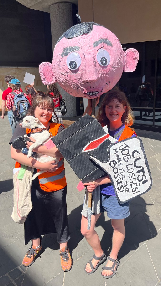 nonidenmay's tweet photo. The solidarity was strong today 💪@NTEUUniMelb #unimelbstrikes https://t.co/HFsvxEOorY