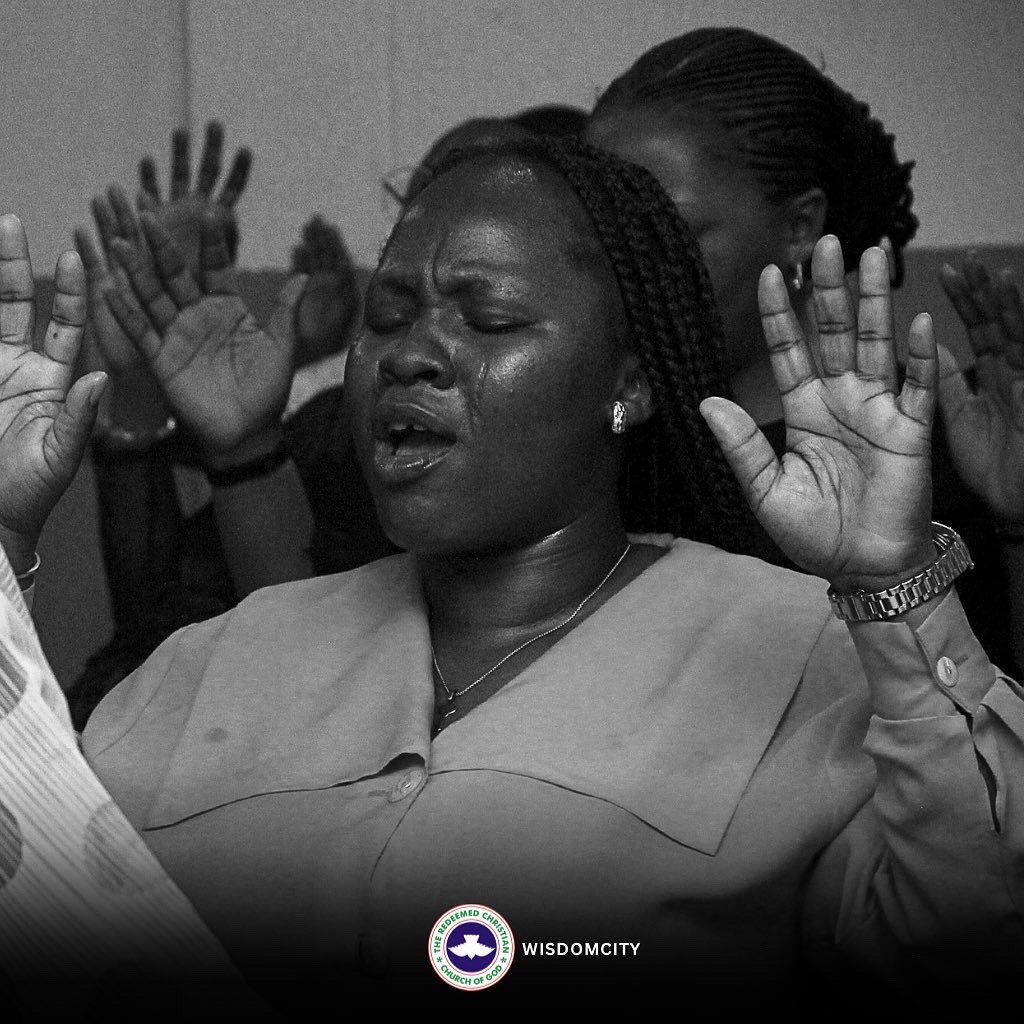 rccgwisdomcity's tweet photo. Nothing teaches us about the preciousness of the Creator as much as when we practice emptiness during worship. 

#rccgwisdomcity #thanksgivingservice #rccgwisdomcity 
#IndependenceService https://t.co/hckboHYPhq