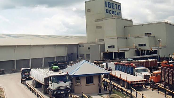 General_Somto's tweet photo. While We’re Busy Talking About Dangote And BUA Cement. Can We Also Discuss How The Federal Government Of Nigeria Destroyed Ibeto Cement At a Time When Ibeto Cement Was One Of The Top Cement In Nigeria. Why Did The Nigerian Government Shut Down Ibeto Cement Owned By An Igbo Man For Dangote To Dominate And Monopolize The Market In Nigeria?

I’m Sure Many Of You Remember This Very Well. How a Big Cement Producing Factory In Igbo Land Was Persecuted And Pressured To The Extent Ibeto Was Forced To Shut Down Production And Operations. 

Thousands Of Jobs Lost And Lives Were Destroyed In The South East At The Time When Ibeto Was Shut Down. 

Remember How They Closed Savanna Bank Owned By An Igbo Man? They Closed Ezinnachi Clay Factory Because It Was Owned By An Igbo Man. The List Goes On. Till This Day They’re Still Imposing Economic Blockage In The South East Region. 

Honestly, The Disunity In Igbo Land And Lack Of Leadership Also Caused This To Happen. Yet We Have Refused To Learn From Our Mistakes, Time And Time Again. When Do We Learn As a People To Always Put Our Interests First And Stand United By It.