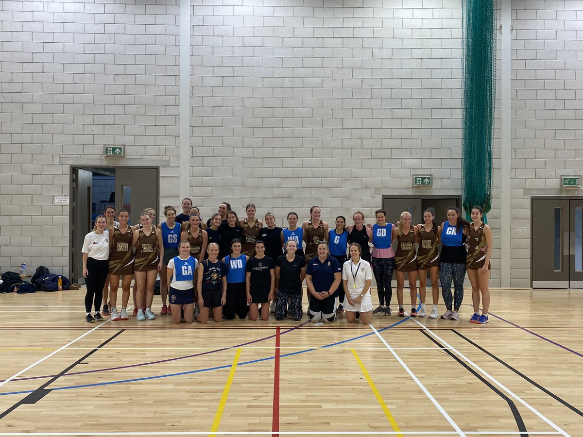 Robertson_Sed's tweet image. It was wonderful to see @SedberghOS Kayleigh, Sally, Sarah, Mel, Kate, Amy, Ellie, Emma &amp;amp; Rosie return to play netball on OS weekend #keepingintouch #OSnetwork 🏐🤎🩵🖤❤️💙