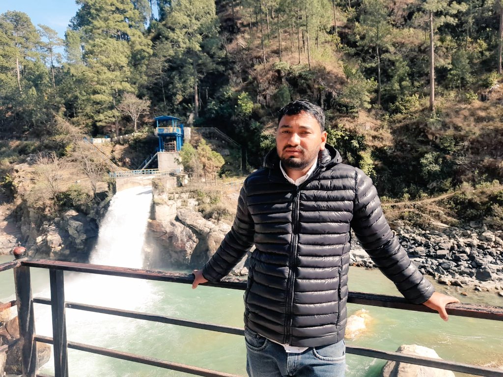 upendranegi13's tweet photo. जहां हम नहीं होते वहां हमारे गुण-अवगुण हमारा प्रतिनिधित्व करते हैं। https://t.co/ULM6bsr7hd