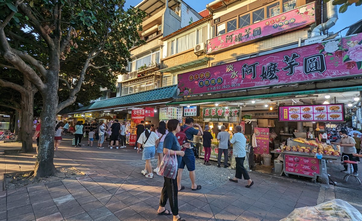 WandererTaiwan's tweet photo. ★看影片:https://t.co/ZtSg0w8rxE
新北淡水老街與金色水岸。
Tamsui Golden Riverside → Tamsui Old Street (New Taipei City)
#淡水老街 #Tamsui #淡水 #老街 #新北 #NewTaipei #金色水岸 #Danshui #淡水河 #Taiwan #台灣 #台湾 https://t.co/I3eCkRPhos