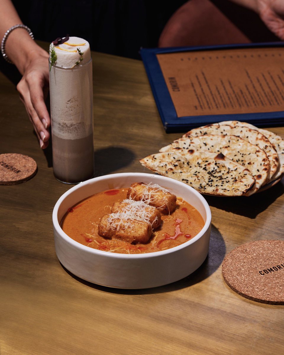 We’re enjoying the long weekend with this comforting dish: Old Fashion Malai Kofta with Nuts, served with Sesame Garlic Naan 🍽
This one is a must try for all the food enthusiasts who appreciate the depth and complexity of regional Indian cuisine 🤍
.
.
.
#Comorin #ComeOnIn