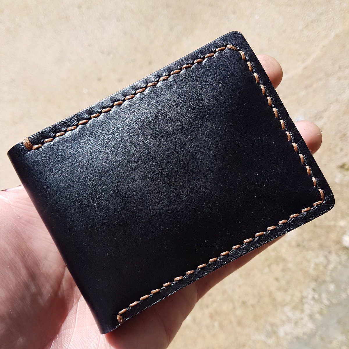 Handstitched urban elegant. Black and tan. 

Doing a new month sale. Need to clean my stock, I only have 9 left and selling for halfprice (R400 excluding courier) 🔥