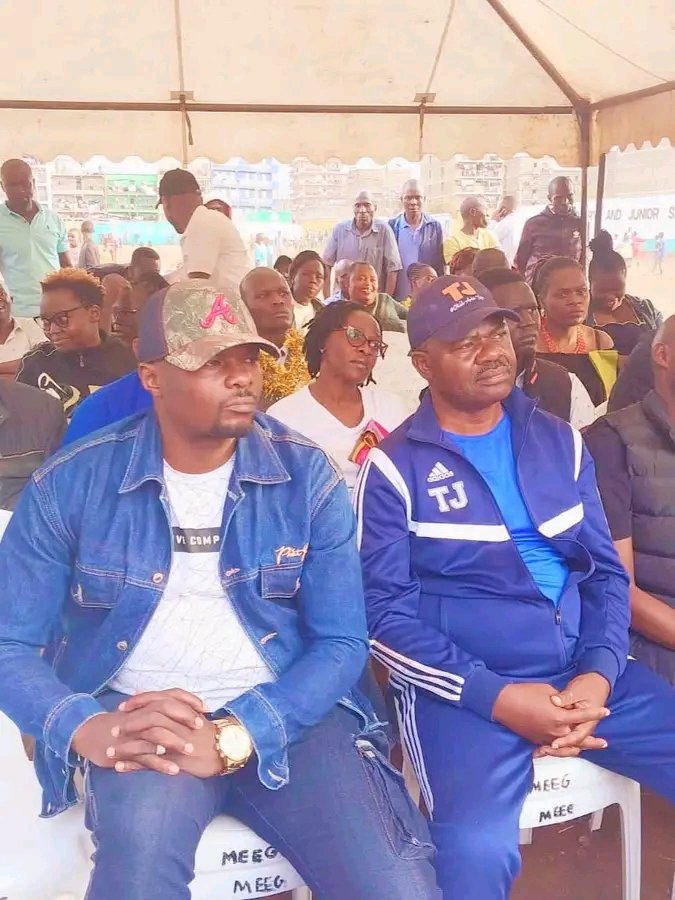 Hon.Ringo tweet media