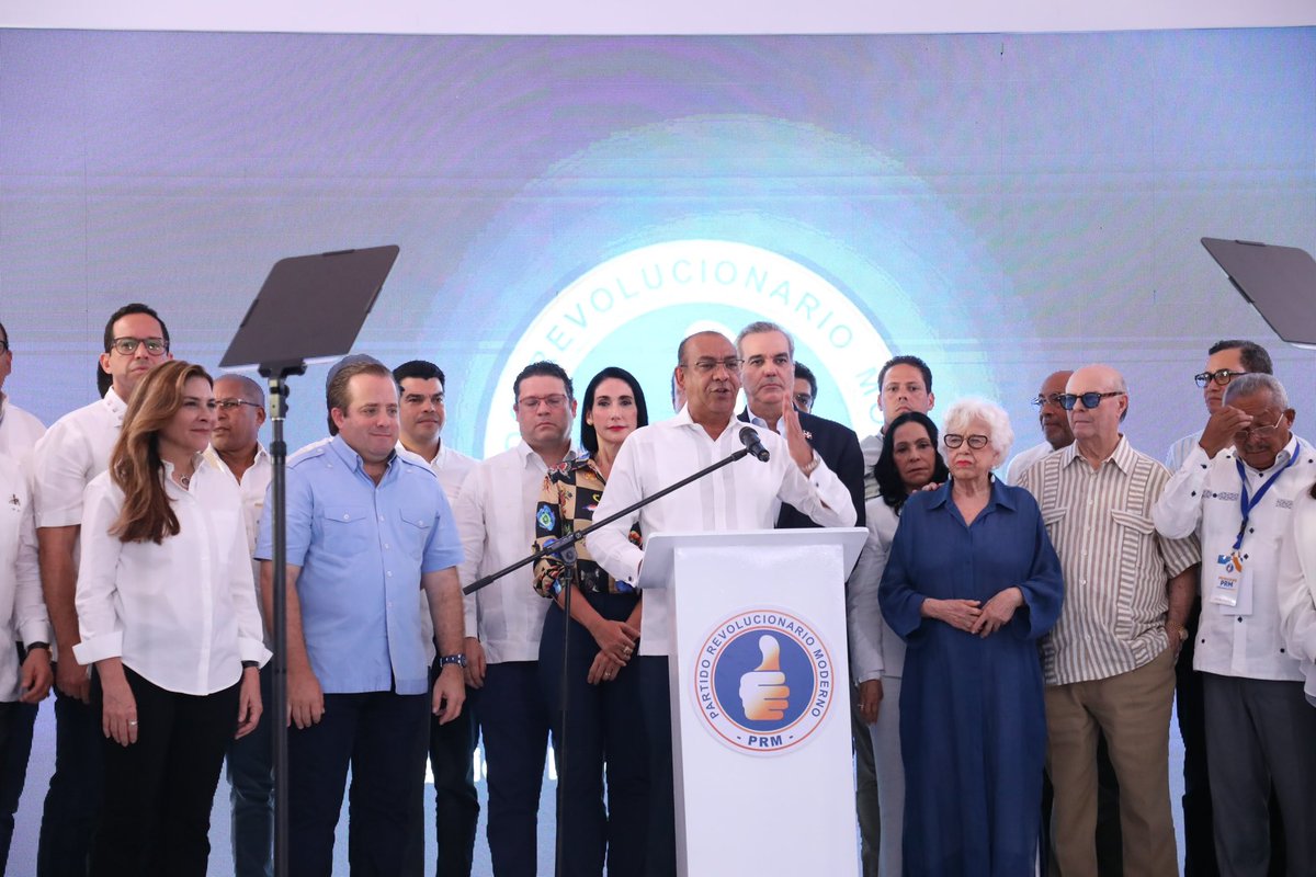 DeligneAB's tweet photo. Finalizamos un proceso partidario y democrático en nuestro partido, desde la CNEI estamos agradecidos del trabajo de cada dirigente, militante y participante que cumplió con las normas, el orden y el respeto de cada voto en las urnas. #VolveremosAGanar 1/2 https://t.co/78PCPOEme6